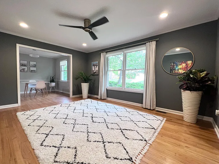 5005 N Hills Dr — Photo 10