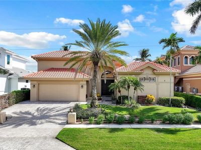 833 Swan DR, Marco Island, FL, 34145