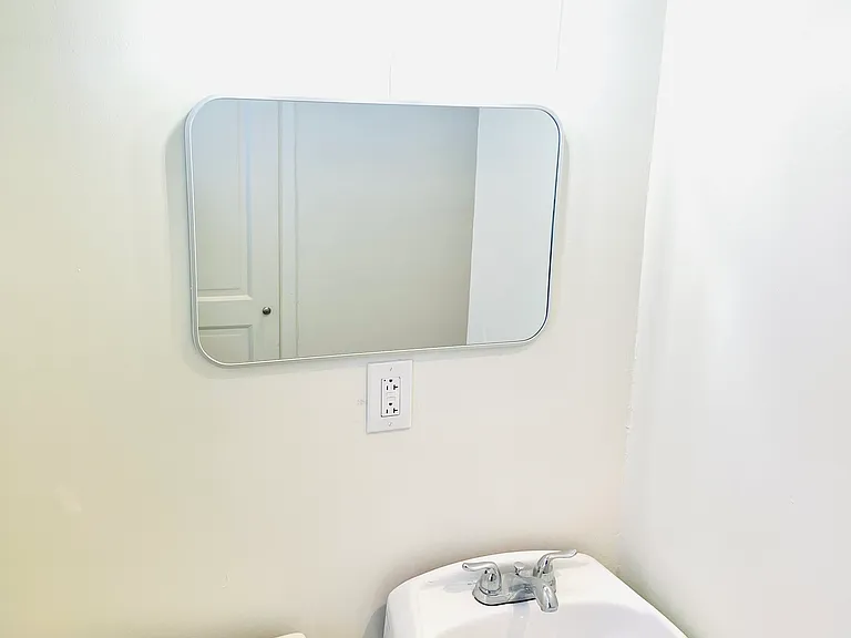 1428 Powell St #2 — Photo 7