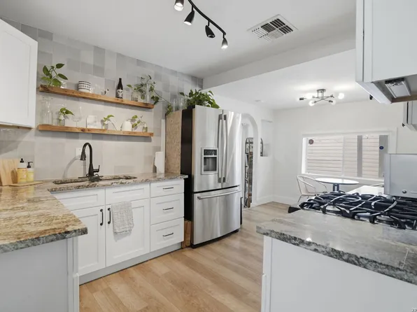 616 WILLOW, San Antonio, TX 78202