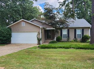 12710 Timber Bend Dr, Little Rock, AR 72211