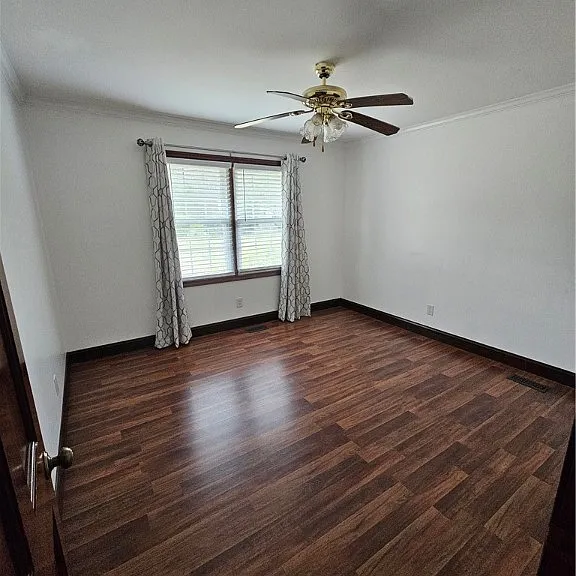 7522 Marie Dr — Photo 11