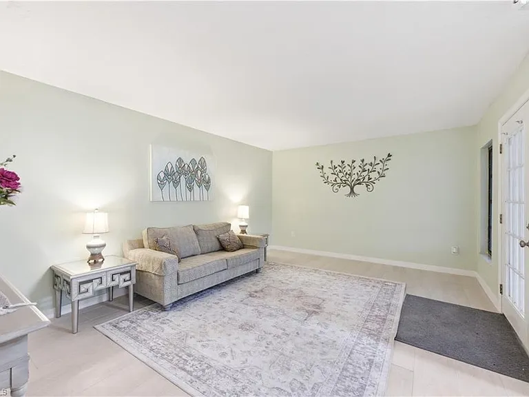 16001 Amberwood Lake Ct #1 — Photo 6