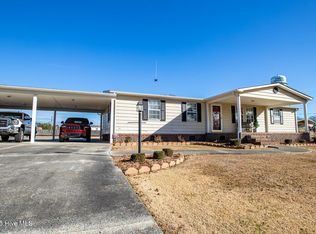 319 Moore St, Vanceboro, NC 28586