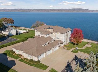 200 E Michigan St UNIT 5, Lake City, MN 55041