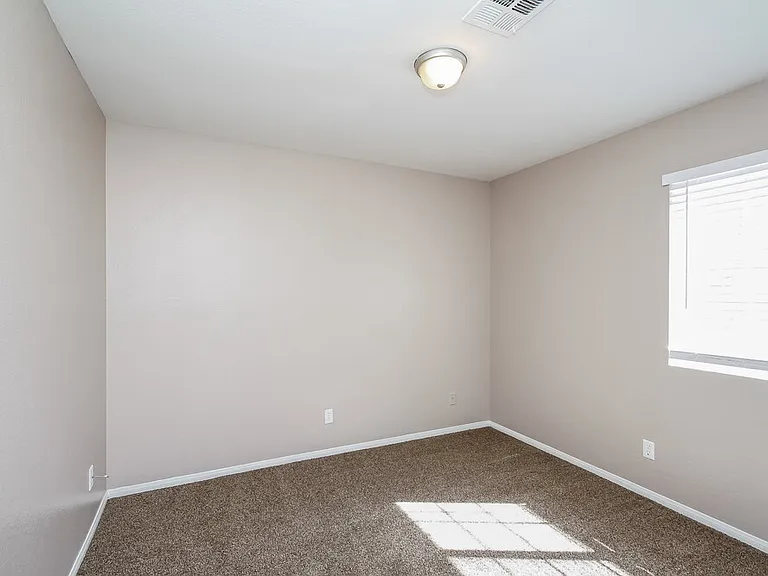 1605 Fig Palm Ct — Photo 12