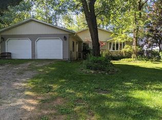 W4439 Dakota Ave, Wautoma, WI 54982