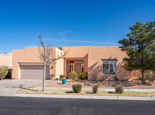 79 Canada Del Rancho, Santa Fe, NM 87508