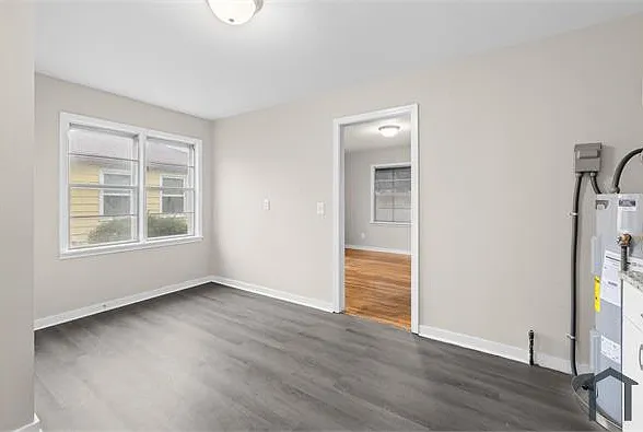 5717 Avenue O — Photo 13