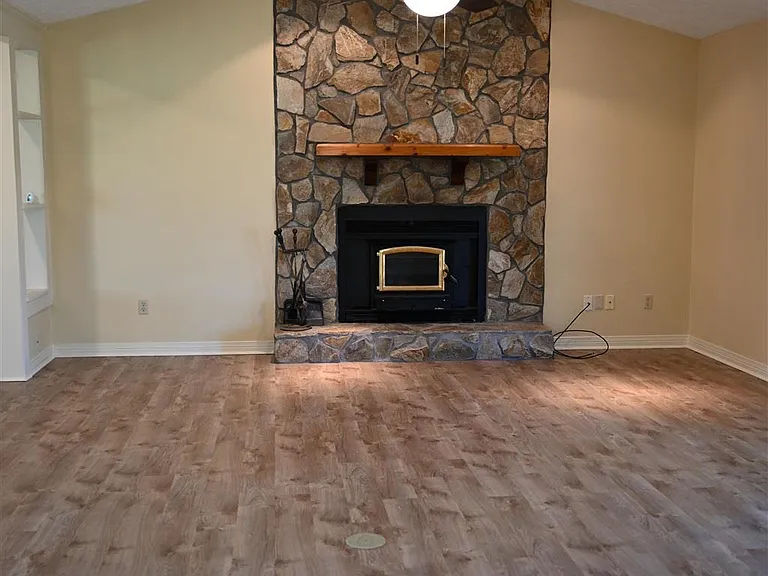 4321 Molino Meadows Dr — Photo 16