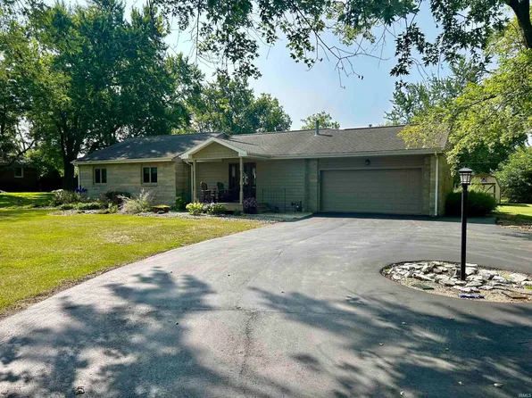 720 Riverview Dr, Bluffton, IN 46714