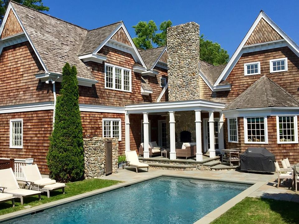 1st image of 15 Barns Ln