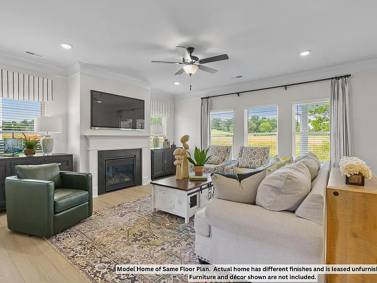 11053 Valmont Way — Photo 3