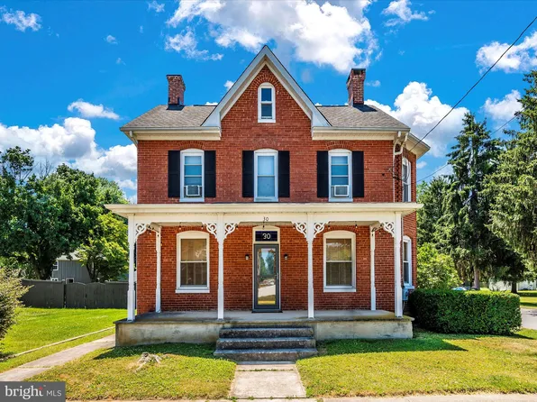 30 E George St, Walkersville, MD 21793