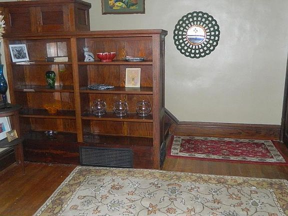 3rd image of 151 Byers Ave