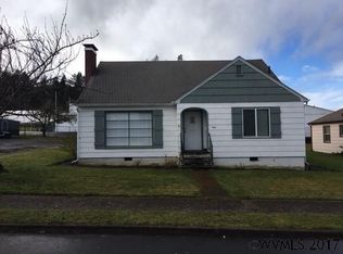 408 7th Ave, Sweet Home, OR 97386