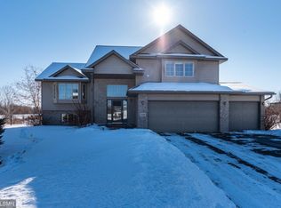 2586 234th Ct NW, Saint Francis, MN 55070