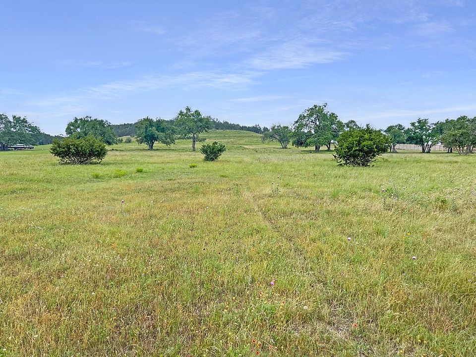 1st image of 961 Thriving Oak Dr