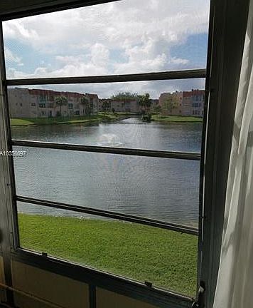 2nd image of 2900 W Sunrise Lakes Dr #208