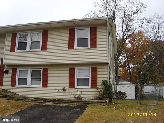 2nd image of 704 Chapelgate Dr #704