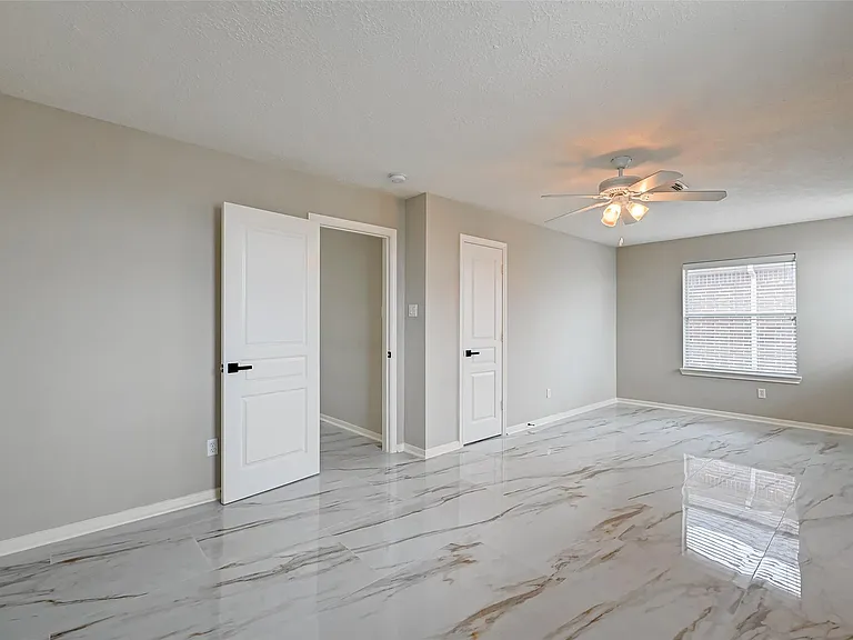 11954 Galentine Point — Photo 24