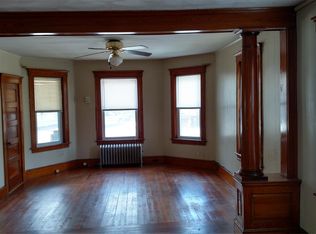 492 Manville Rd, Woonsocket, RI 02895