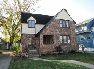 406 Parkovash Ave, South Bend, IN