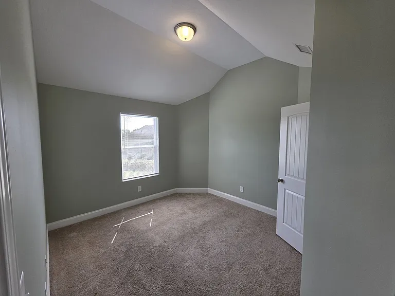 2260 Viking Ct — Photo 6