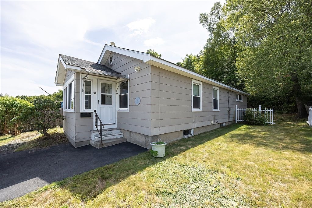 54 Hill St, Hopedale, MA 01747 | Zillow
