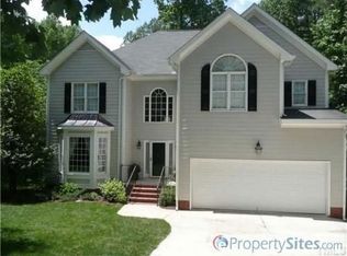 2452 Sunnystone Way, Raleigh, NC 27613