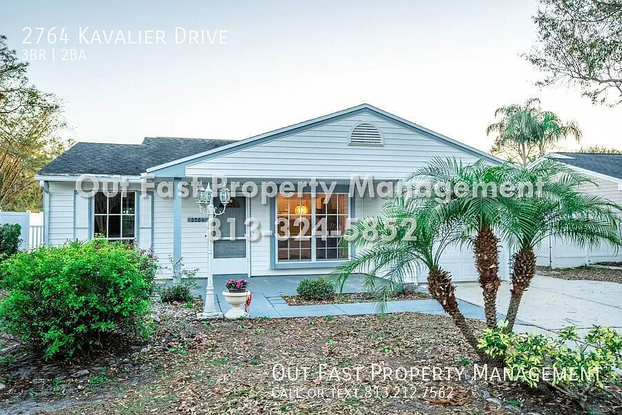 Building Photo - 2764 Kavalier Dr