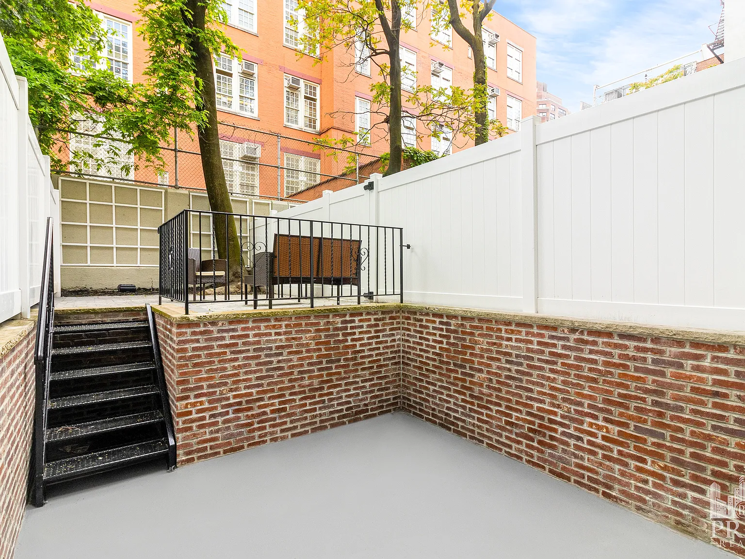 312 East 83rd Street — Photo 4