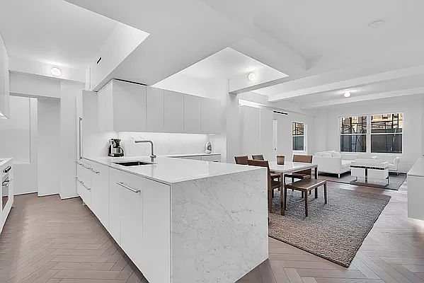 1st image of 91 Park Ter W APT 2F