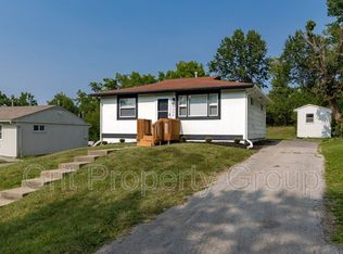 1324 NE 46th Ter, Kansas City, MO 64116