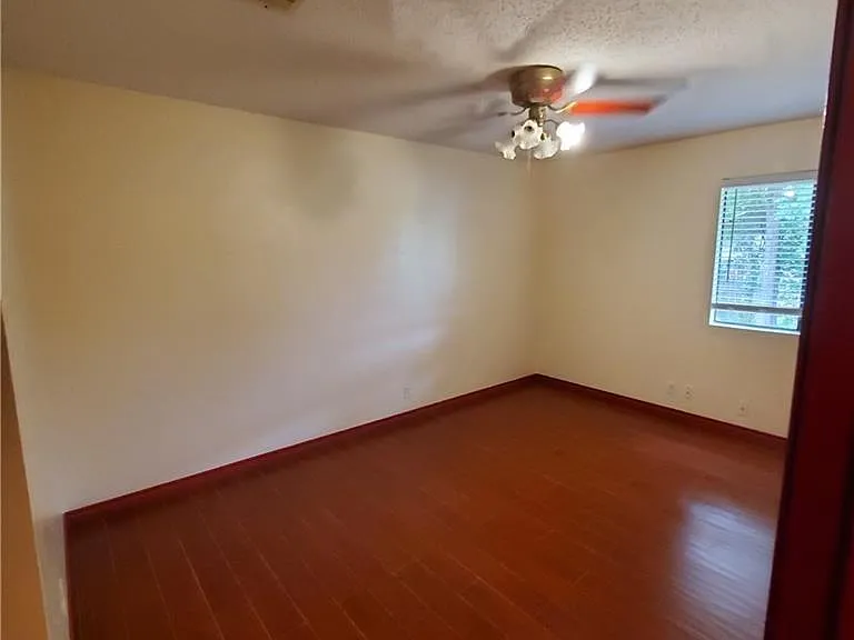 12601 Teague Trl #B — Photo 7
