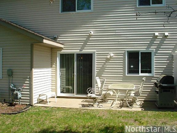 4th image of 123 N Hickory St