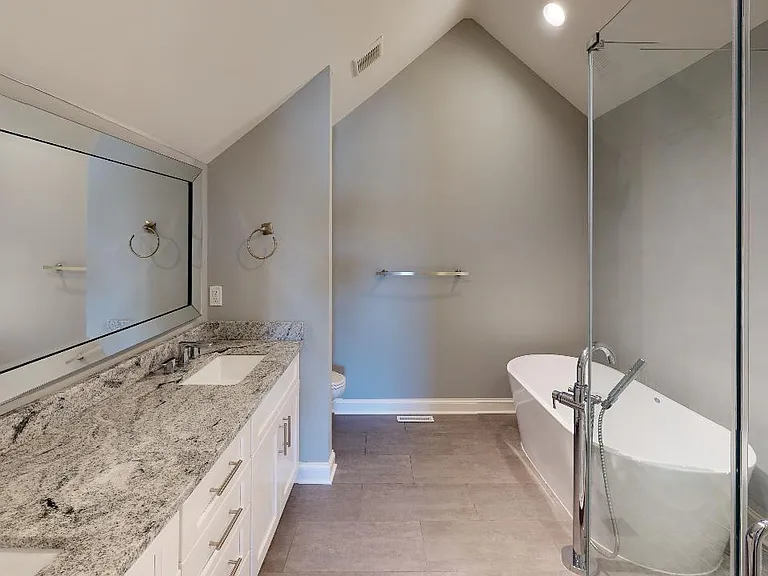 1097 Oregon Ave #A — Photo 43