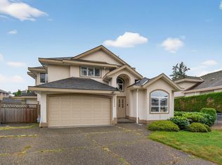 6630 123rd St, Surrey, BC V3W0W1