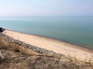 3042 Oak Ln, Stevensville, MI 49127