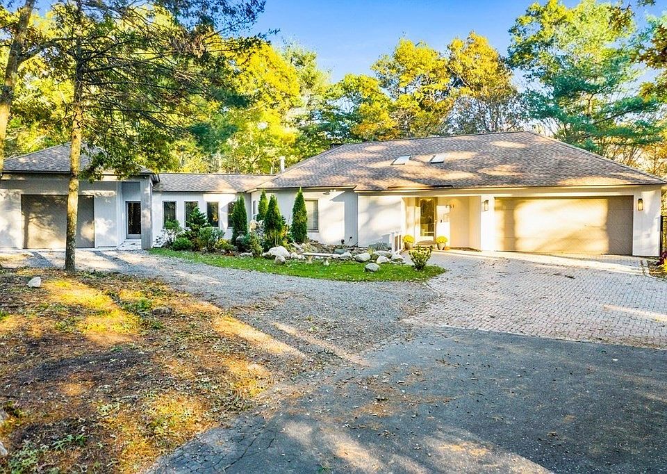 451 Pine St, Marshfield, MA 02050 Zillow