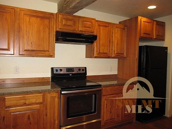 3rd image of 46A Prairie Grass Ct