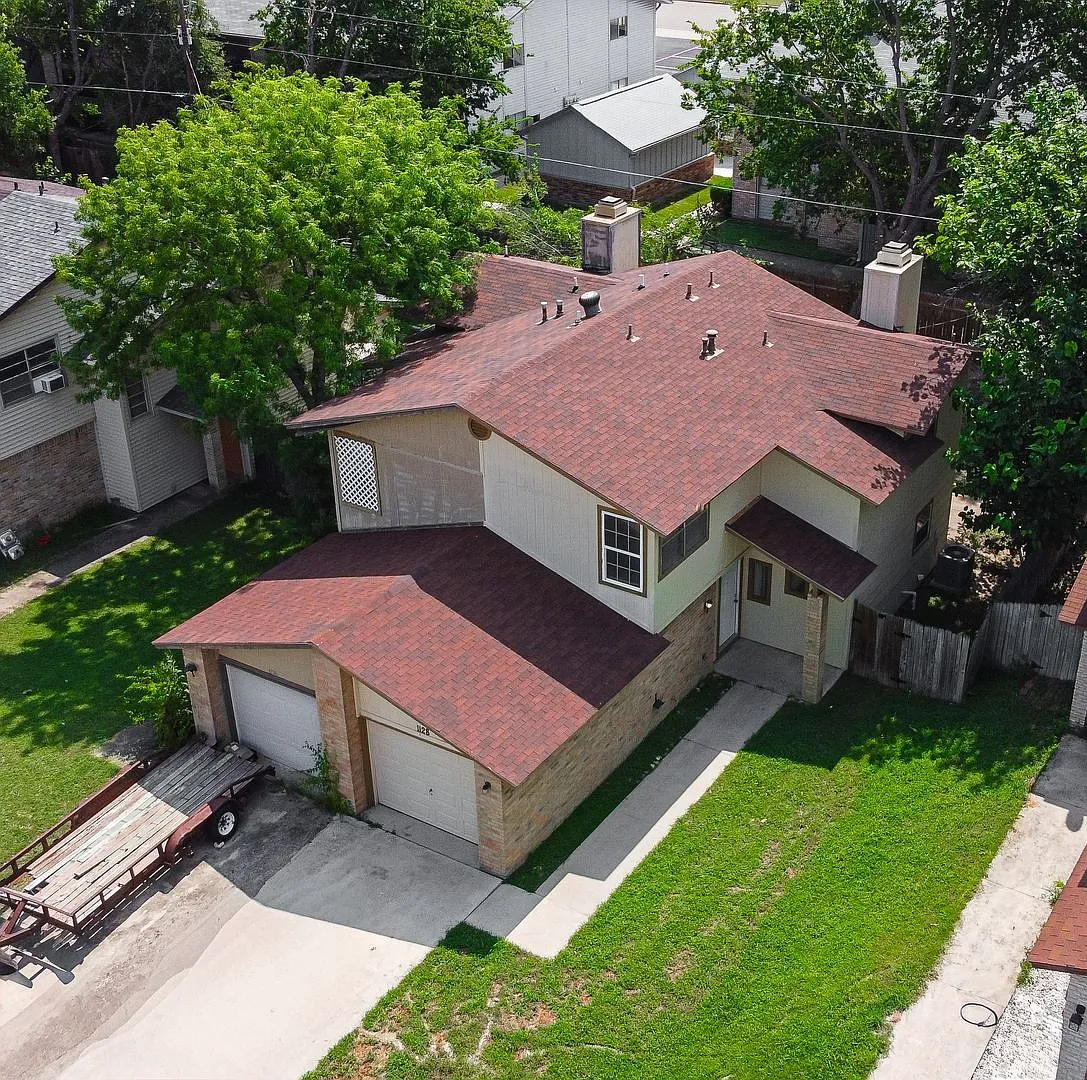 1128 Royal Crest Drive — Photo 4