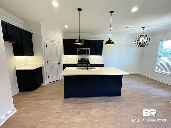 2nd image of 1396 Fenton Cir