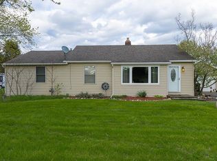 8440 Bridge Lake Rd, Clarkston, MI 48348