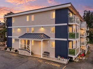 Deerwood Place, Colwood, BC V9C 1B1