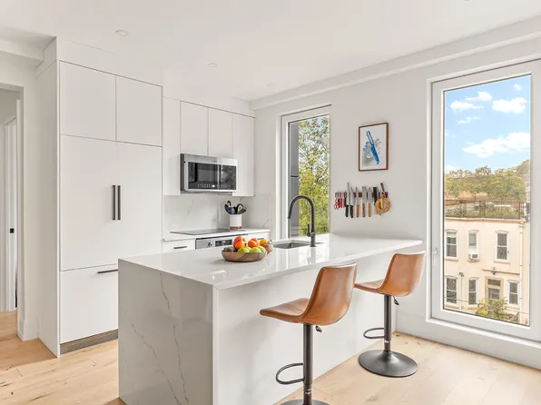 237 Rutland Road image 1 of 8