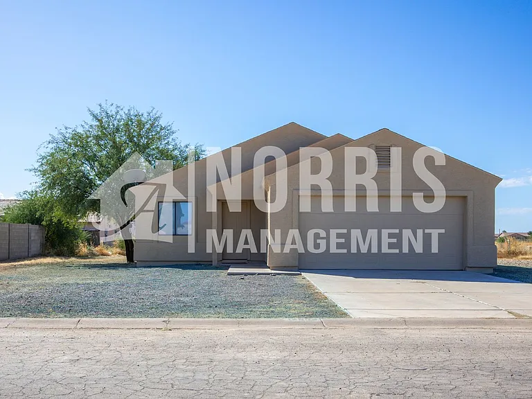 12503 W Madero Dr — Photo 1