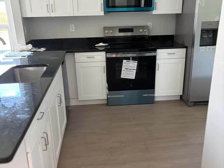 Sandcastle Pines Apartments — Photo 11