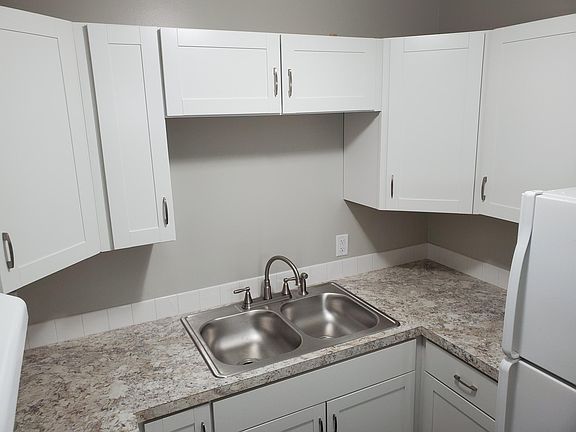 4th image of 1560 20th St APT 2