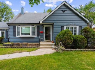 5440 W 84th Pl, Oak Lawn, IL